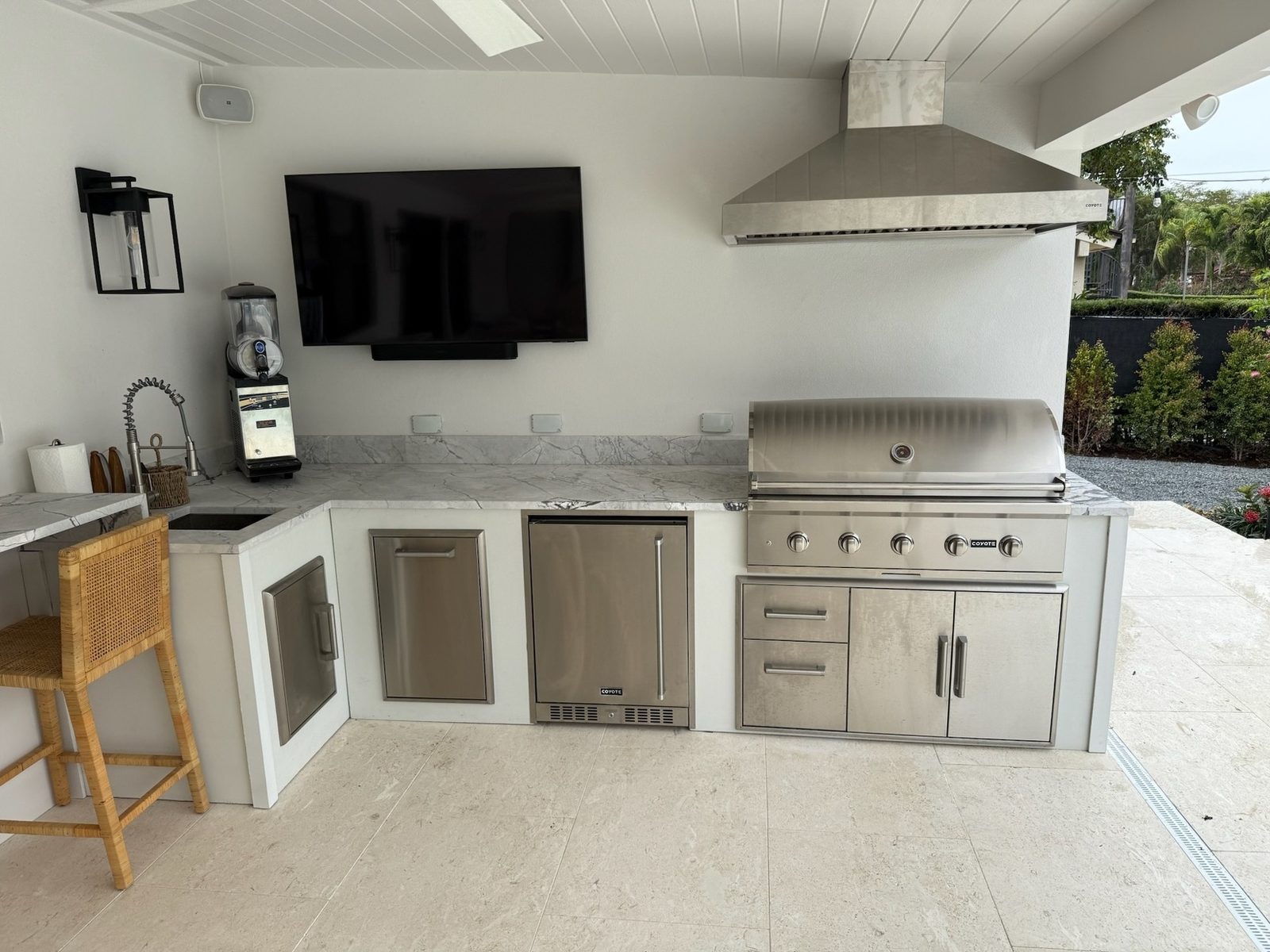 Outdoor Kitchens